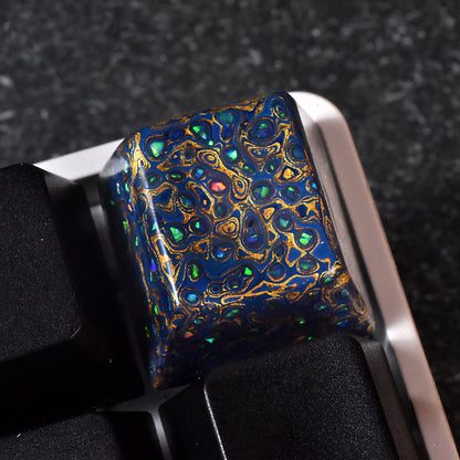 Lacquered keyboard keycaps