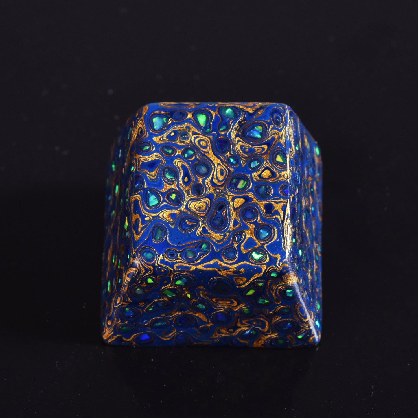 Lacquered keyboard keycaps