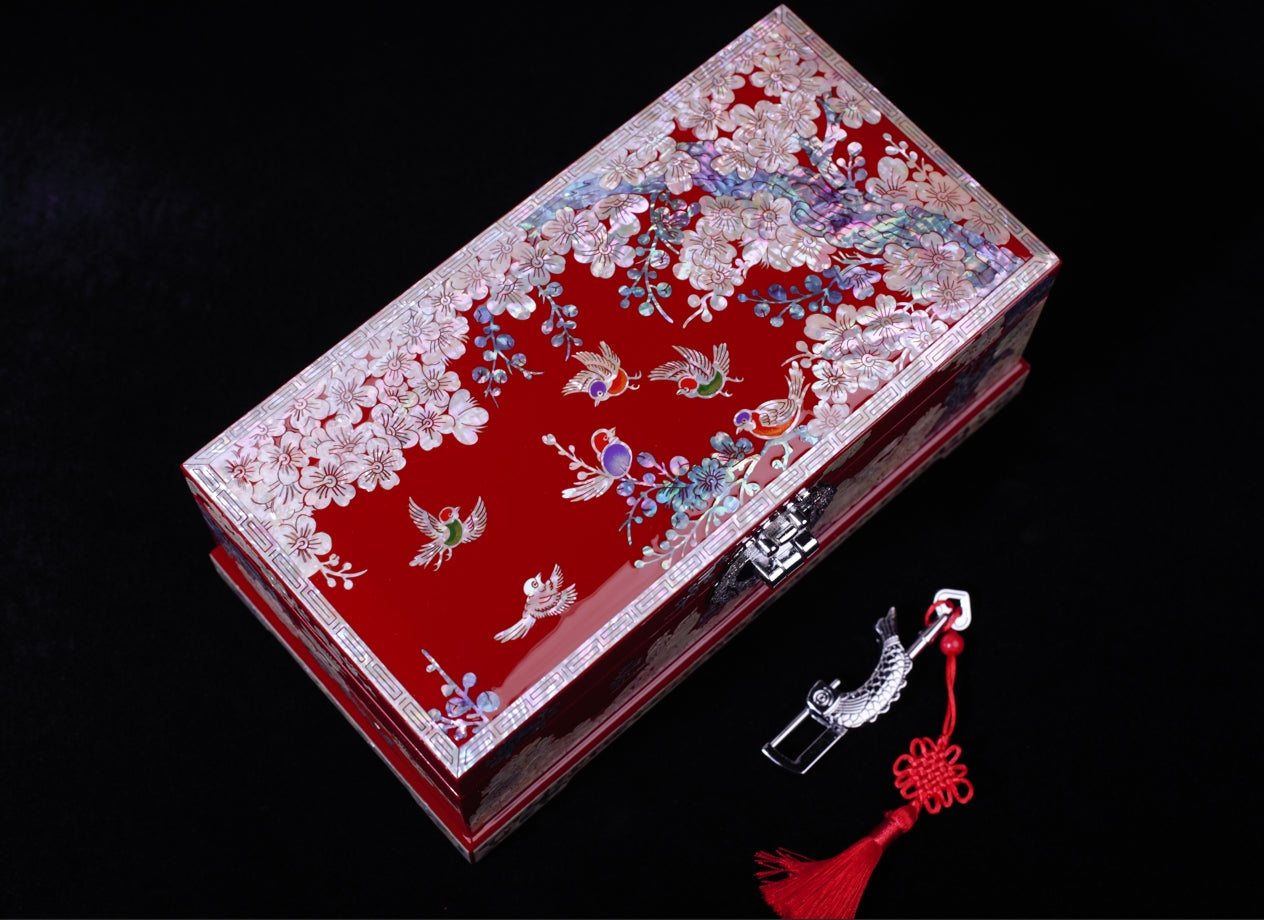 New Lacquer Jewelry Box